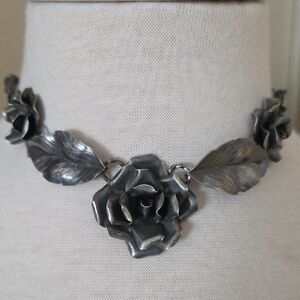 Floral 925 Sterling Hand Cut & Crafted Roses & Leaves Necklace Mexico Style